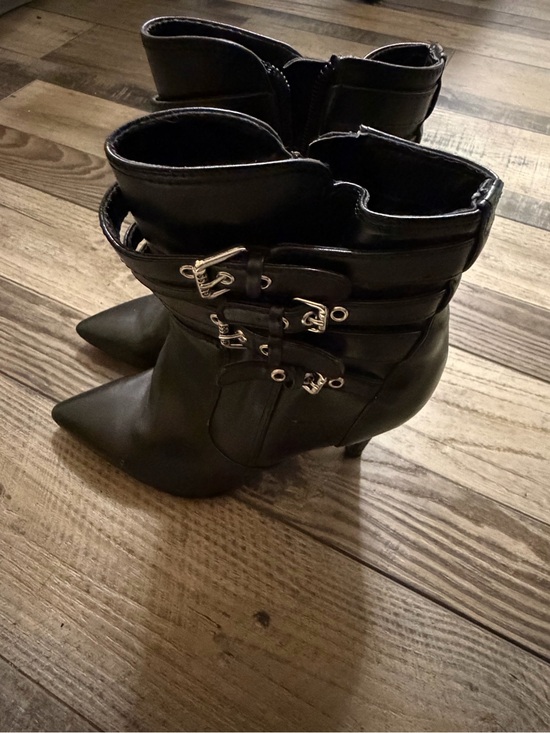 Guess Shoes - Guess Black Pointed-Toe Ankle Boots with Buckle Straps